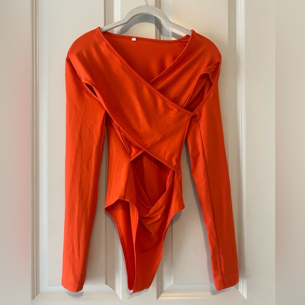 Small Amazon brand bodysuit.